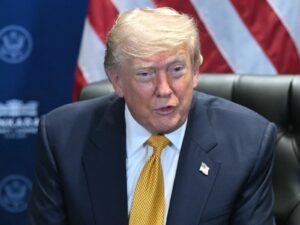 Strait of Hormuz at Center of Rising US-Iran Confrontation